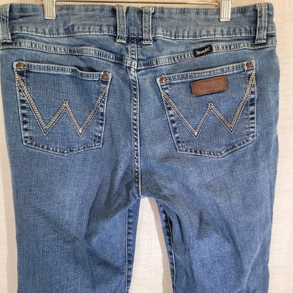 Wrangler Bootcut Jeans Womens 15x34 Act 36x33 Blue Dark Wash Stretch Denim - Picture 8 of 10